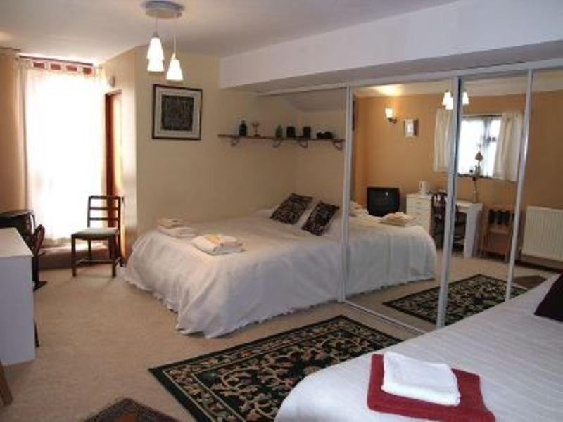The Tudor Court Hotel Solihull Kamer foto